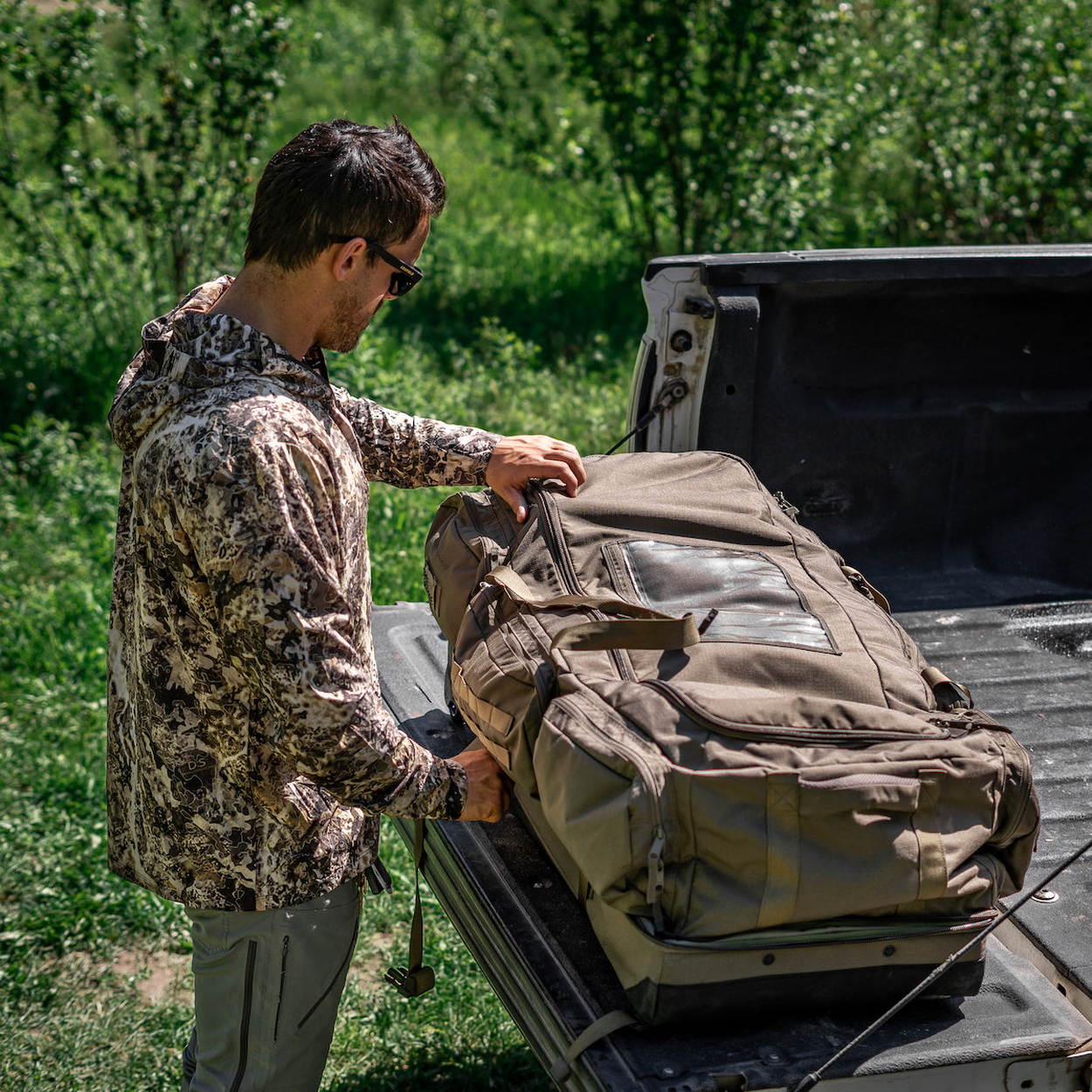 Eberlestock Hercules Duffel oversized rolling duffel bag - studio product photo 4